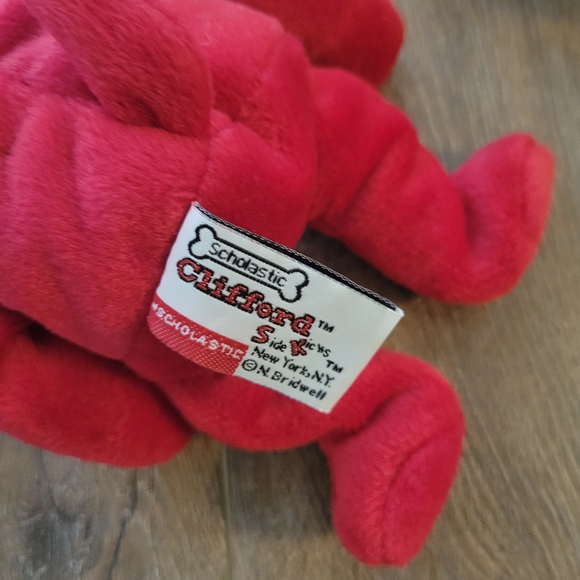 Bundle Barely Used Small Stuffed Animals - Clifford,  Rabbit, Bears - Picture 4 of 7